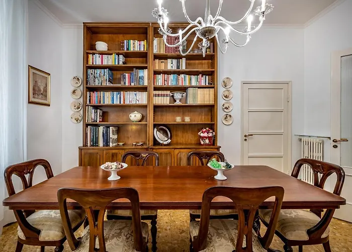 Yid Leopolda Apt Few Minutes From Central Station